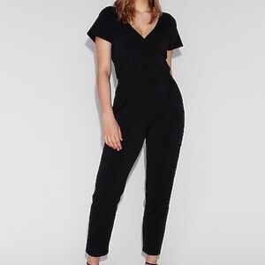 Express Womn M Black Knit Cutout Back Short Sleeve Tapered Leg Surplice Jumpsuit